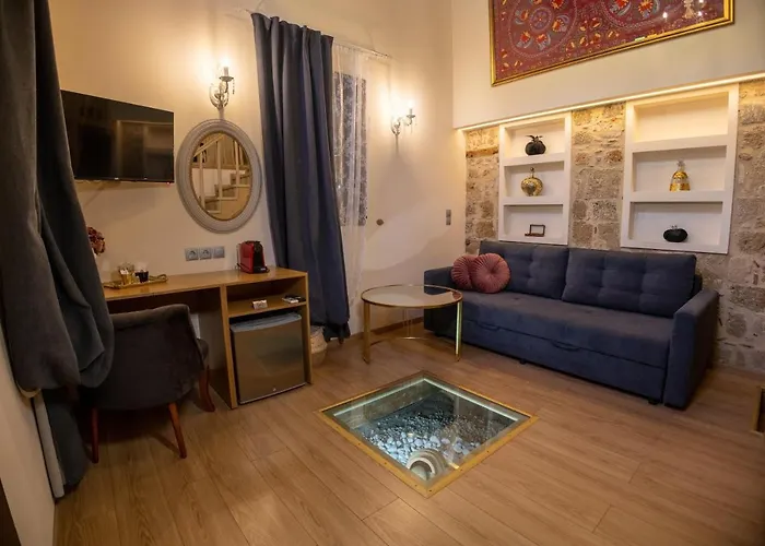 Hotel April Luxury (adults Only) 4*