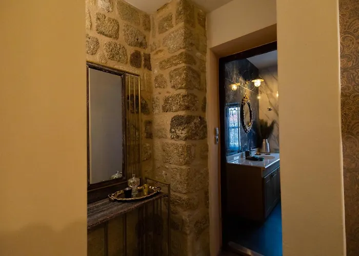 April Luxury (adults Only) 4*